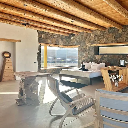 Casita Tahona Con Vistas De Infarto Al Mar Y Volcanes Con Absoluta Privacidad