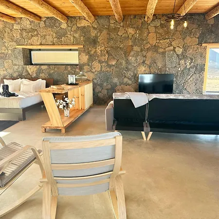 Semesterbostad Casita Tahona Con Vistas De Infarto Al Mar Y Volcanes Con Absoluta Privacidad