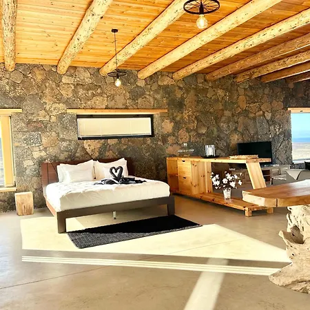 Semesterbostad Casita Tahona Con Vistas De Infarto Al Mar Y Volcanes Con Absoluta Privacidad Parque Holandes