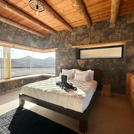 Semesterbostad Casita Tahona Con Vistas De Infarto Al Mar Y Volcanes Con Absoluta Privacidad Parque Holandes
