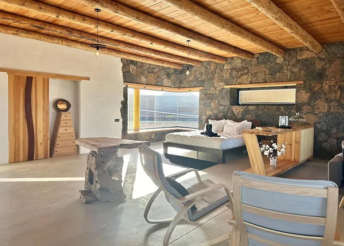 Casita Tahona Con Vistas De Infarto Al Mar Y Volcanes Con Absoluta Privacidad